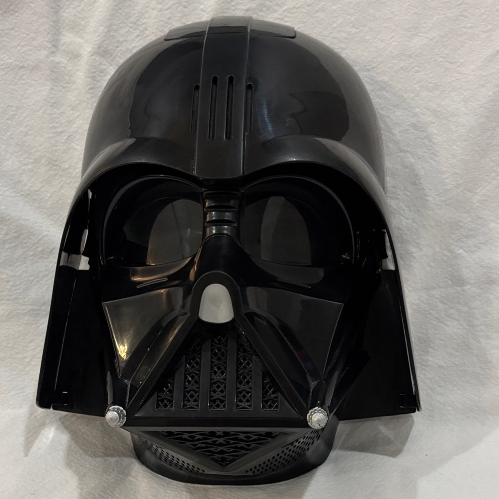 Hasbro Darth Vader Talking Mask